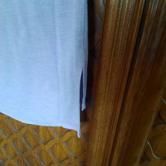 3/$15 Arizona Jeans Co. Silver Lake LA Graphic Boho Tee - Gray, Size S - Picture 11 of 16